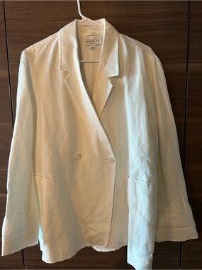 Current Air White Double-Breasted Blazer